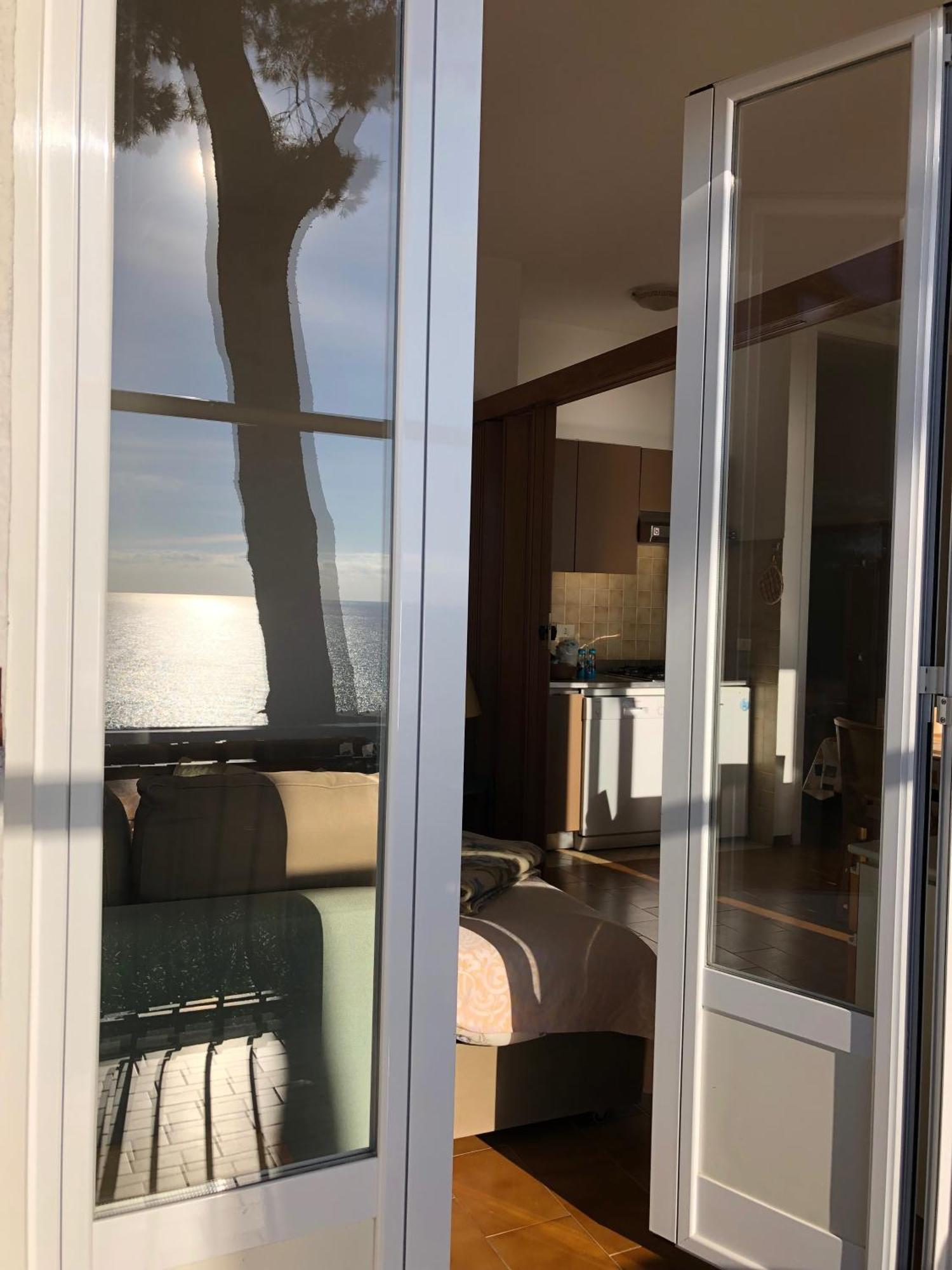 拉皮纳塔阿帕特蒙提酒店 Marina dʼMarina dʼAndora 客房 照片